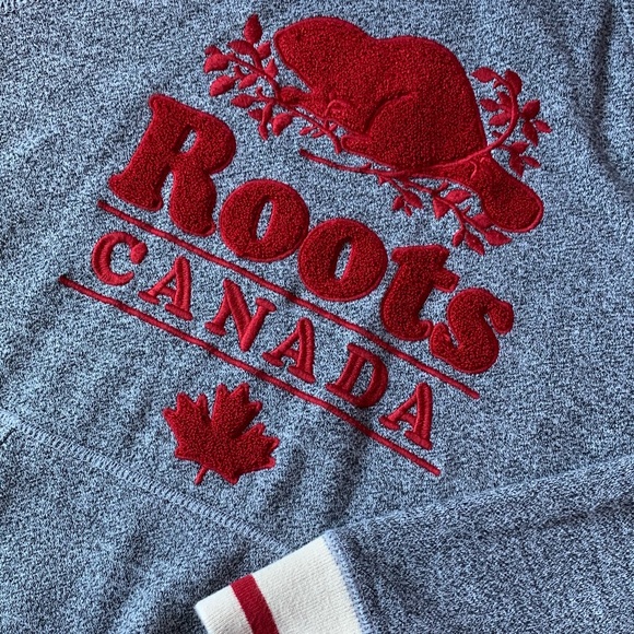 Roots Canada Hoodie - Picture 2 of 3